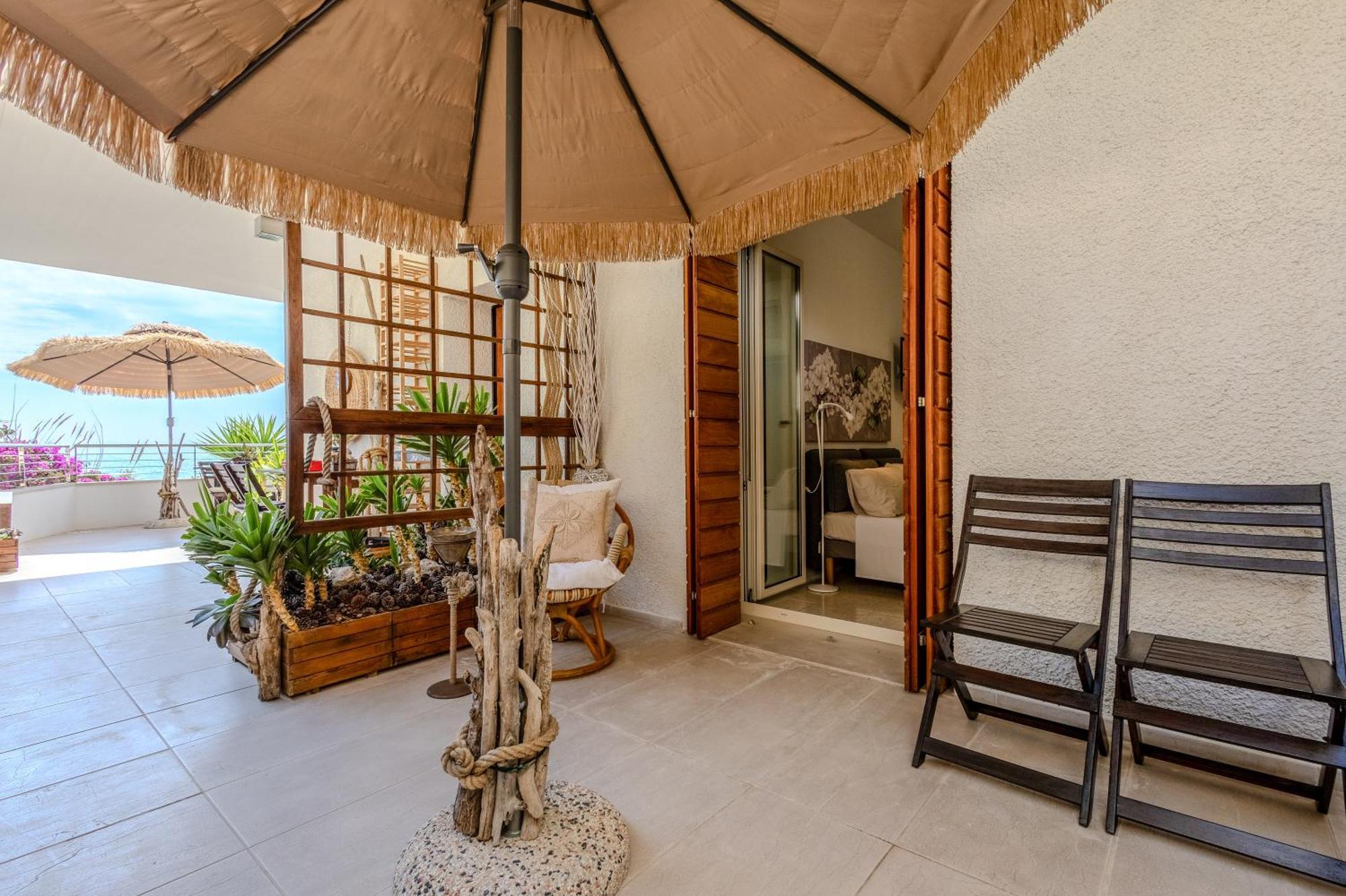 Residenze Longhi Bed & Breakfast วาสโต ภายนอก รูปภาพ