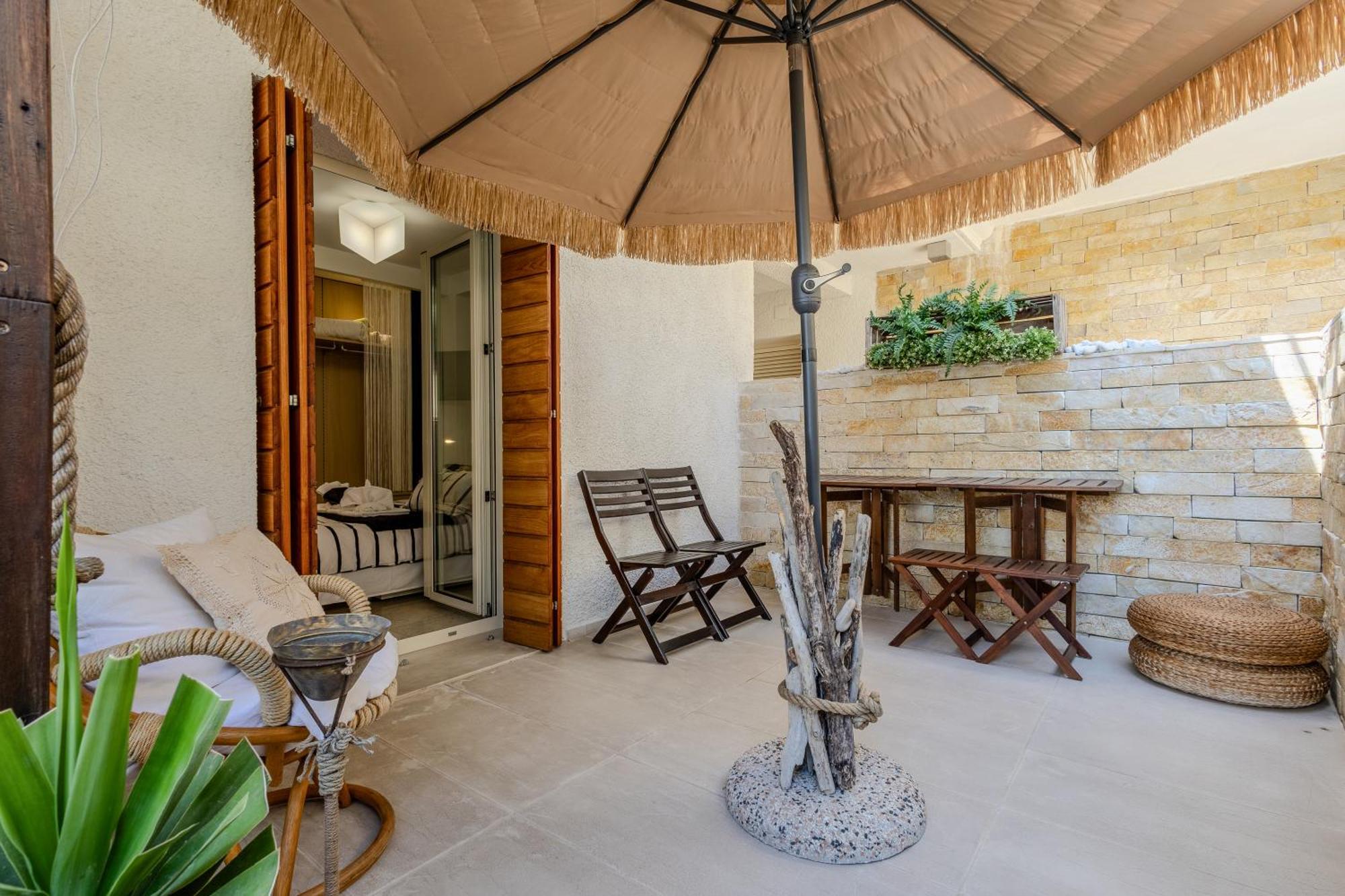 Residenze Longhi Bed & Breakfast วาสโต ภายนอก รูปภาพ